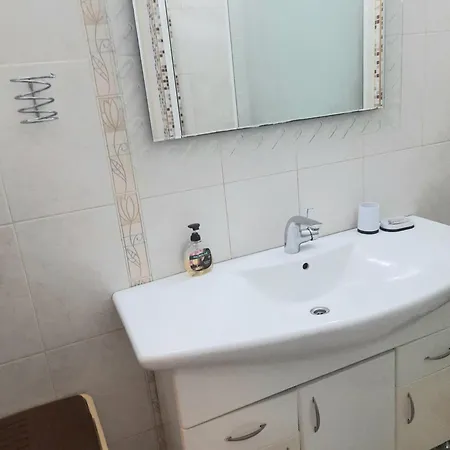в английском стиле Apartment Odesa